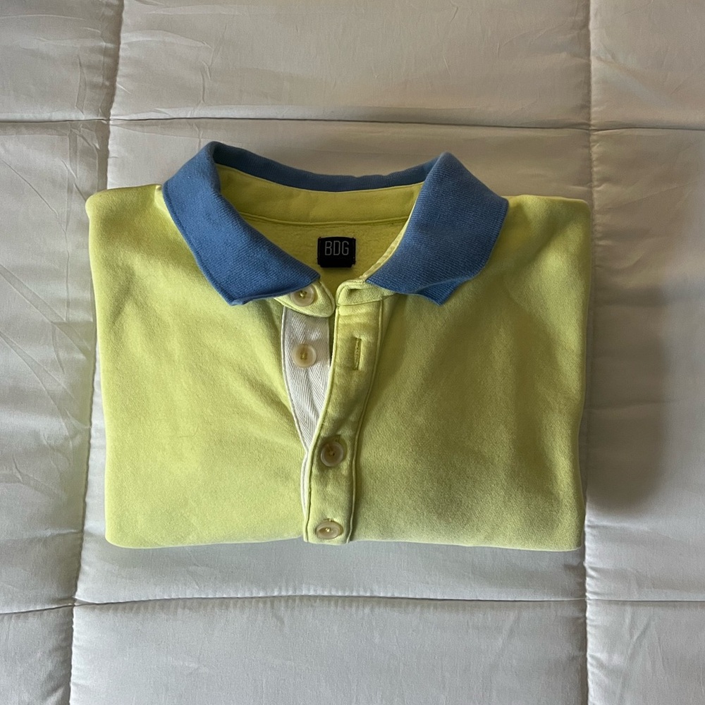 BDG lime green button up polo sweatshirt!